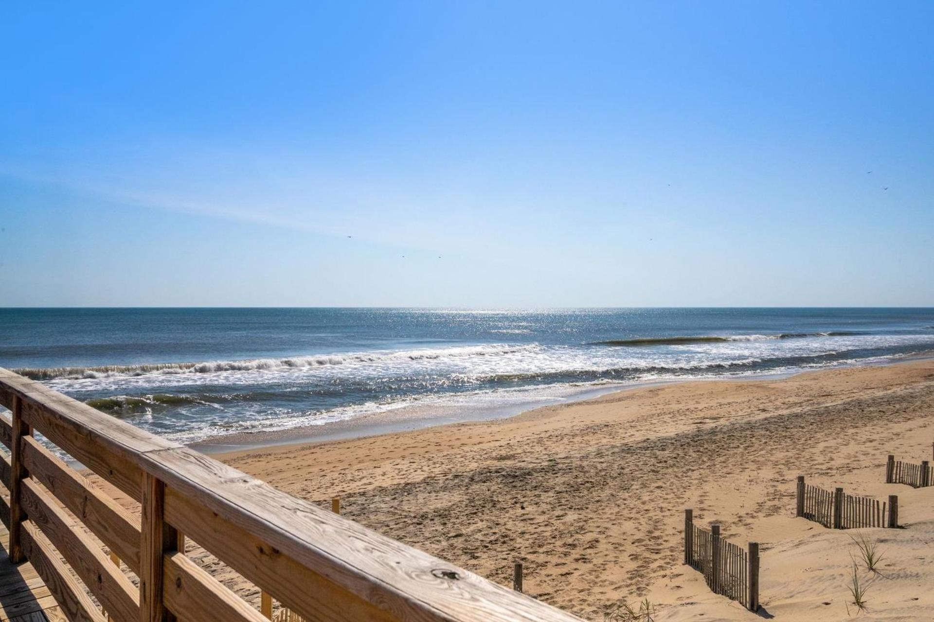 4102 Pelicans Perch: The Iconic Obx Oceanfront Kitty Hawk Exteriör bild